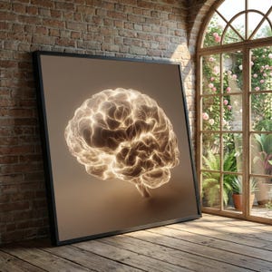 Könnte beinhalten: Gerahmter Druck mit einer leuchtenden, stilisierten Gehirndarstellung. Das Gehirn wird mit hellen, miteinander verbundenen Linien vor einem neutralen Hintergrund dargestellt. Das Kunstwerk steht auf einem Holzboden, lehnt an einer Backsteinmauer, in der Nähe eines Fensters.