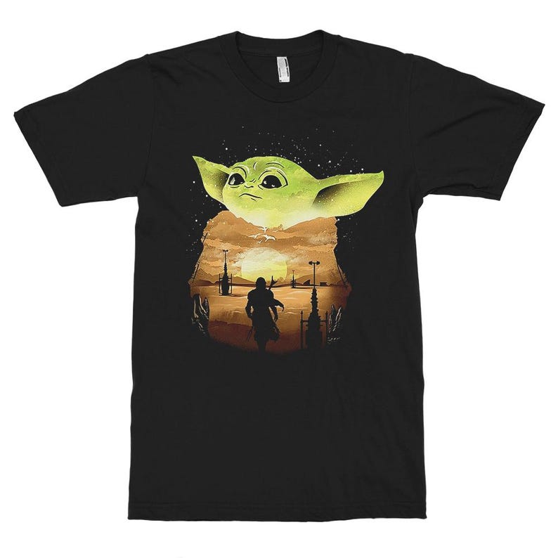 Pu&ograve; includere: Un set di tre tazze in ceramica con finitura opaca e macchiettata. Le tazze sono nei toni del crema, grigio chiaro e grigio scuro. Ogni tazza ha un design semplice e minimalista.