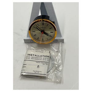 Narco Quartz Clock Movement with Installation Kit image 1
