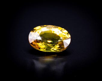 Vintage Yellow Sapphire 3.01 ct Loose, Loupe Clean Oval 9.9x7.3mm, Natural Golden Pukhraj, Thailand, Engagement or Mens Signet Ring Stone