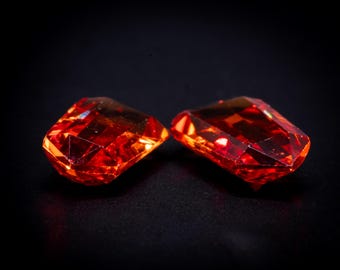 Paar taps toelopende baguette oranje saffieren van 1,55 ct, vintage jaren 1930, kogelvormig geslepen, natuurlijke Ceylon zijstenen voor een ring of oorbellen met drie stenen