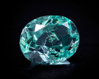 Untreated Colombian Emerald 0.995 ct Oval 7.0x5.3mm, No Oil Natural Loose Stone, Mint Green for Minimalist Engagement or Solitaire Ring