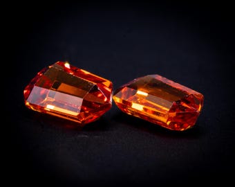 Paar oranje saffieren met kogelvormige slijping, 1,06 ct, vintage taps toelopende baguettes in art-decostijl uit de jaren 1930, natuurlijke losse stenen uit Ceylon voor hangende oorbellen.