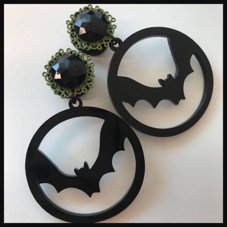 girly ear plugs