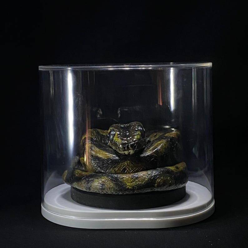 Ball Python Sculpture Art, Realistic Snake Statue, Handmade Reptile Collectible, Gothic Home Decor Bild 9