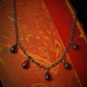 Joyería gótica, gargantilla gótica, collar gótico, piedra roja, joyería de gótico, joyería de vampiros, collar de vampiros, gótico, niña gótica, estilo gótico imagen 5