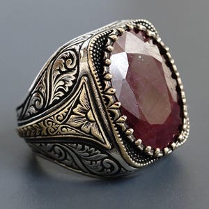 Robijnrode herenring – natuurlijke edelsteen, 925 sterlingzilver, Turkse handgemaakte sieraden