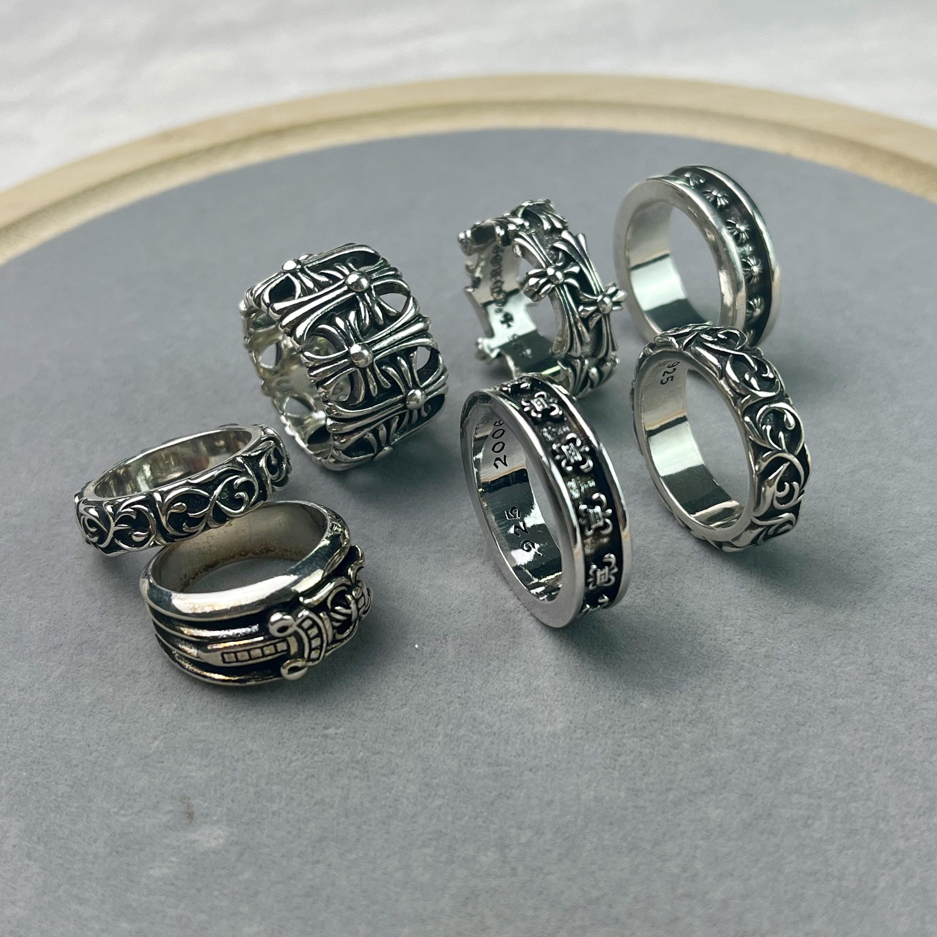 アーマーリング　y2k グランジ　シルバー Y2k ring - Etsy 日本