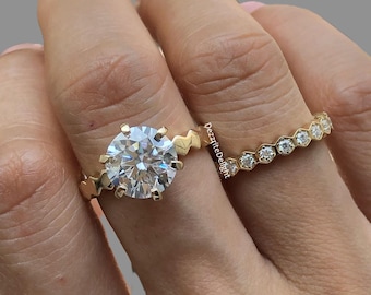 Round Diamond Bridal Ring Set, 14k Yellow Gold Geometric Engagement Ring | Round Solitaire Matching Wedding Band | Unique Promise Ring Women