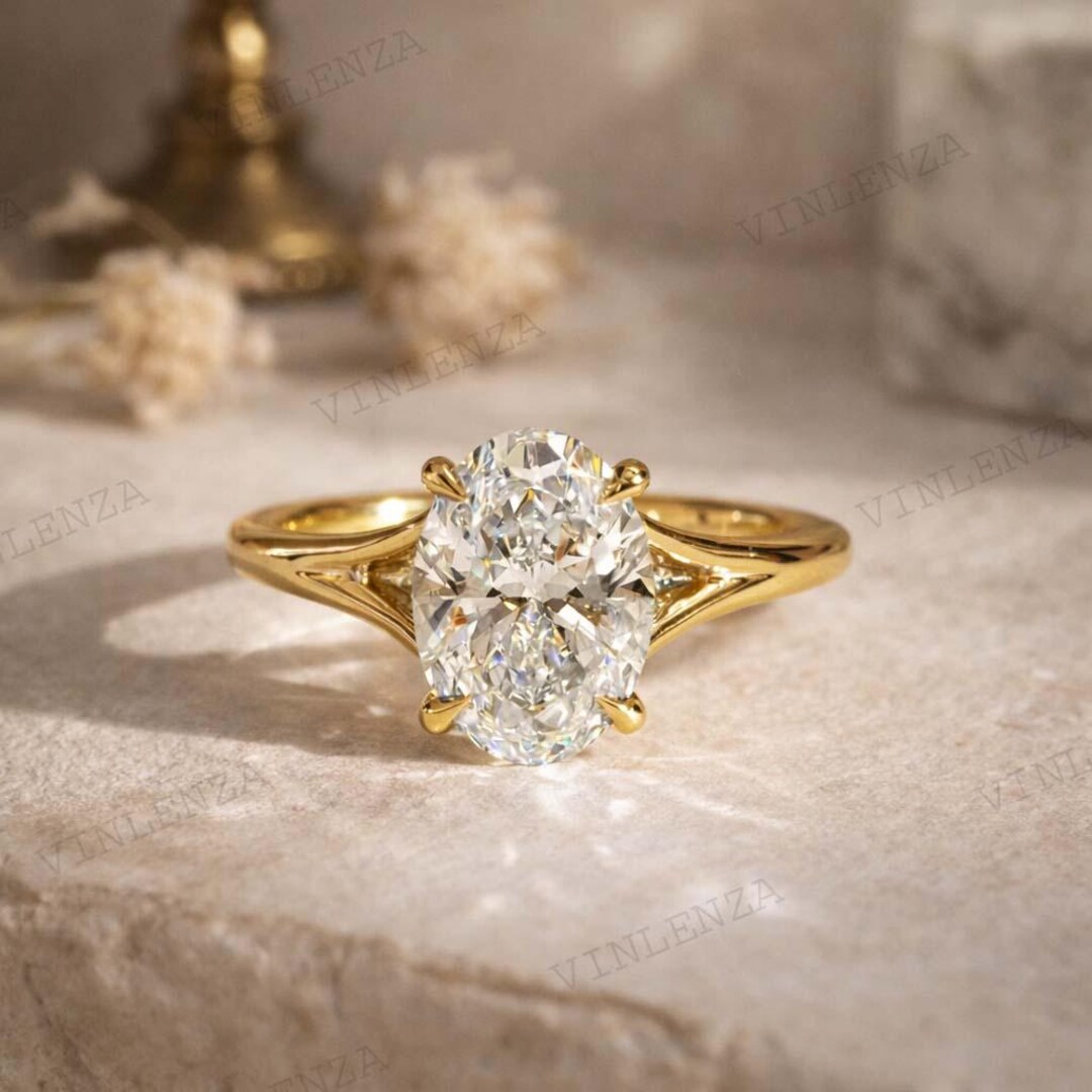 Solid Gold Split Shank Oval Cut Moissanite Engagement Ring, Solitaire ...