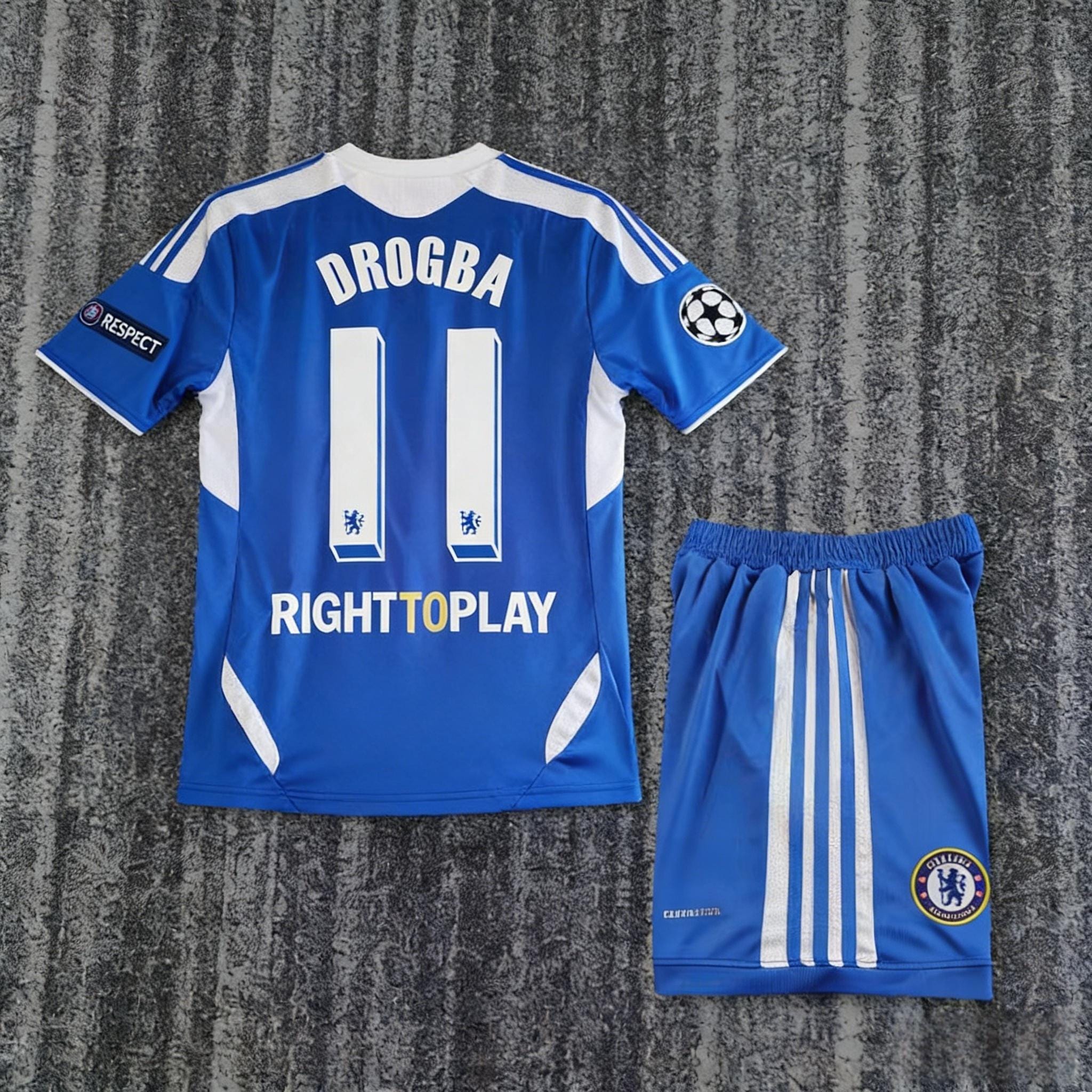 Chelsea FC Chelsea Maglietta Con Design 'The Blues' Unisex Adulti (S