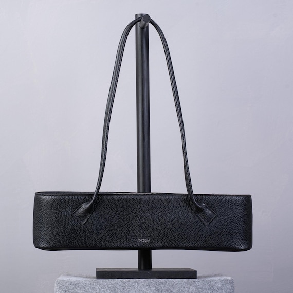 Leather Shoulder Bag handcrafted from Italian leather | Teckelete