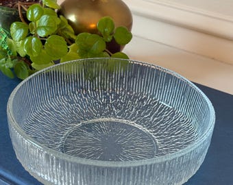 Vintage Indiana Glass "Crystal Ice" Bowl – Tree Bark Texture – Mid-Century Modern Clear Glass Serving Dish – 6.75”
