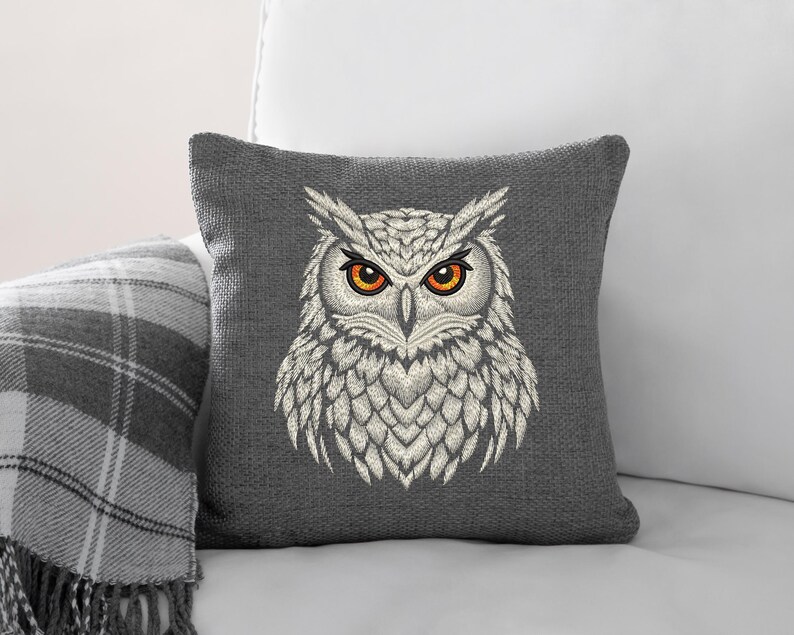 Vit uggla broderidesign, digital fil för maskinbroderi på svart textil, realistiskt skogsfågelmönster, majestätisk nattfågel bild 5