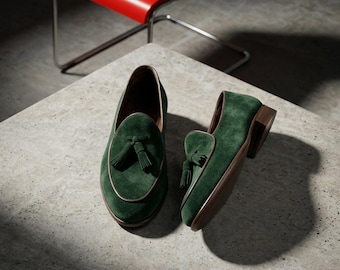 Groene suède loafers met kwastjes voor heren, smaragdgroene instapschoenen