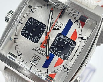 Odnowiony męski zegarek na rękę Tag Heuer Monaco Gulf z białą tarczą i wskaźnikiem daty, mechanizm kwarcowy