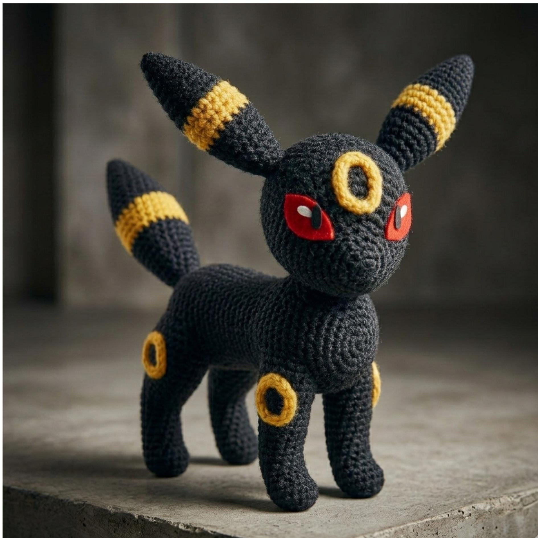 ブラッキーのぬいぐるみ - Etsy 日本