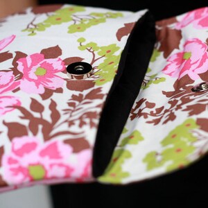 Pink Floral Clutch, Clutch Purse, Padded Pouch Rose Bouquet clutch image 4