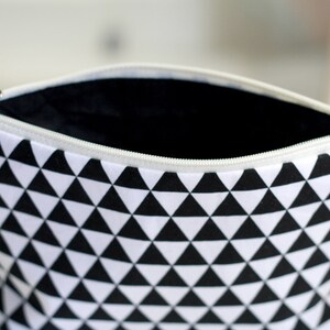 Black and White Triangle Pouch, make up pouch, multipurpose pouch image 4