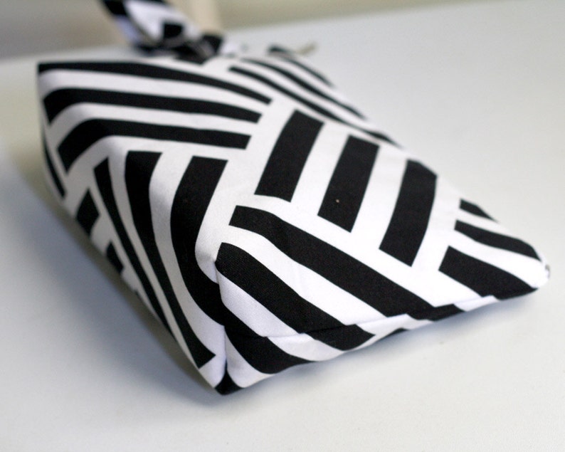 Geometric Pouch , Black and White, cosmetic bag / make up pouch organizer image 4