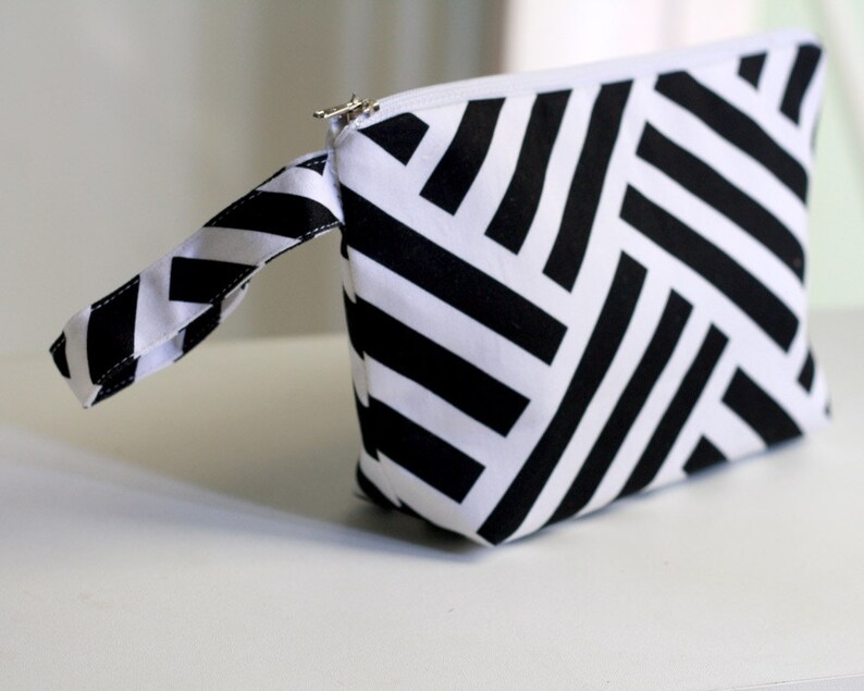 Geometric Pouch , Black and White, cosmetic bag / make up pouch organizer image 3