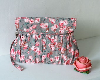 Pink and Grey Clutch, pink roses pleated wristlet clutch