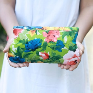 Green clutch summer bright floral, limited edition, bridesmaid clutch image 4