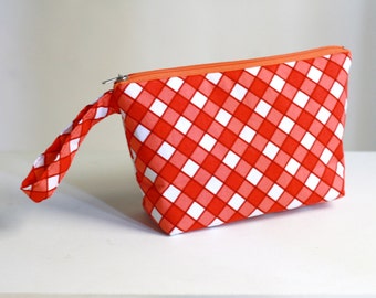 Zippered pouch, plaid red and white checks, make up pouch, cosmetic pouch