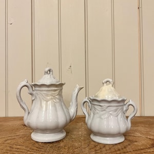 Elsmore & Forster Miniature Wheat Coffee Pot  Sugar Bowl