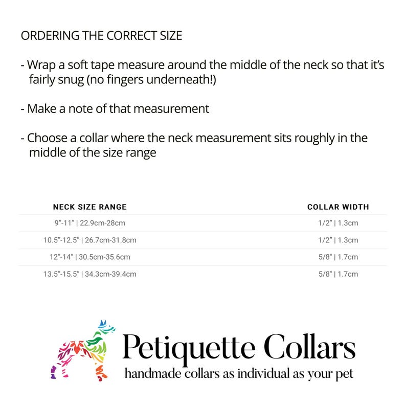 Puede incluir: Un gr&aacute;fico blanco con instrucciones para medir el cuello de una mascota para un collar. El texto incluye rangos de tama&ntilde;o de cuello en cm y pulgadas, y el ancho del collar en cm y pulgadas. El logotipo de Petiquette Collars est&aacute; en la parte inferior.