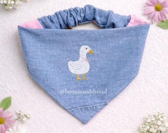 Silly Goose Slip On denim pet bandana roze