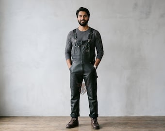 Peto de piel de cordero hecho a mano: Peto negro con tirantes - Prendas de cuero - Cuero personalizado - Ropa personalizada - Regalo para él - Cosplay