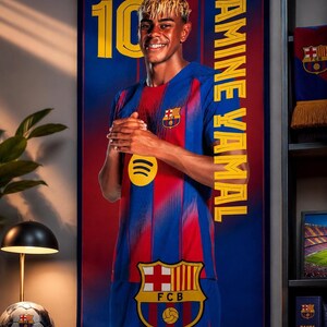 Fotbollsstrandhandduk, Lamine Yamal FC Barcelona-design, 70 x 140 cm