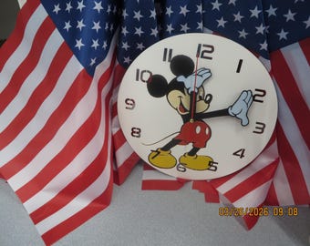 Runde Micky Maus 3D Uhr