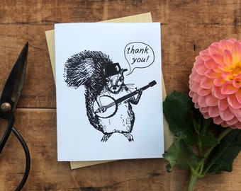 Tarjeta de agradecimiento con impresión tipográfica de ardilla banjo