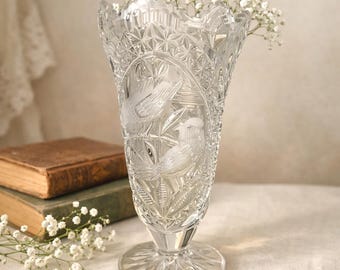 Vintage Hofbauer Byrdes Collection Etched Glass Vase • Mid-Century Bird Motif Crystal-Style Pedestal Centerpiece Decor Gift EB2