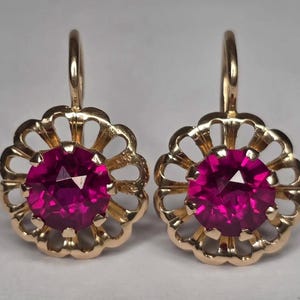 Vintage Soviet 583 Rose Gold Ruby Earrings | USSR Star Hallmark | Yerevan Jewelry Factory | Round Corundum Earrings | 4.7g