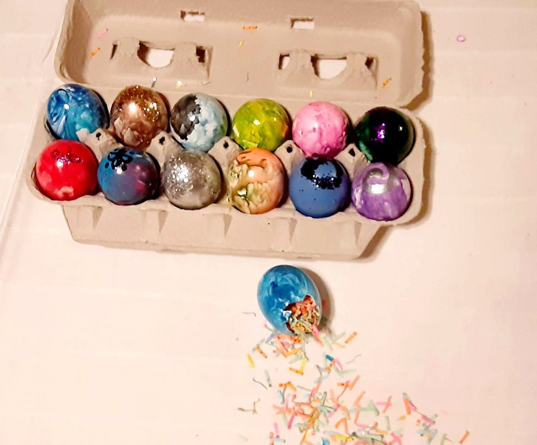 48 Huevos Cascarones Plastico Pascua Colores Diseños Fiesta