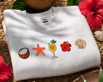 Personalisiertes besticktes Sweatshirt, Strandurlaub Pullover, Küstensommerkleidung, personalisierte tropische Strandszene, Ozean-Liebhaber-Geschenk
