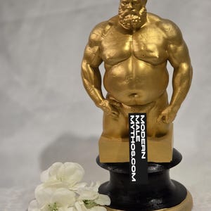 "Kodiak" | Skulptur med viktad björn