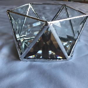 beveled glass box,gem/mineral display,candle display,keepsake display box,clear glass box, holiday gift,jewelry box,pentagon shape