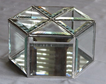 clear glass hexagon box,keepsake box,memorial box,wedding,display box,jewelry box,for mom,box with lid,memory box,free shipping,hand made