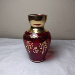 Gorgeous Ruby Red Vintage Bohemian Vecchio Murano 24kt gold gilded vase - late 1990s/early 2000s