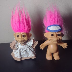 Pair of Vintage Russ Pink Haired Trolls #18316