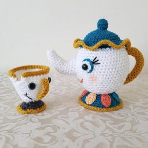 Crochet Teapot & Teacup Plush Set, Mrs Potts Inspired Amigurumi, Cute Tea Party Decor, Fantasy Character Gift, Nursery Shelf Decor