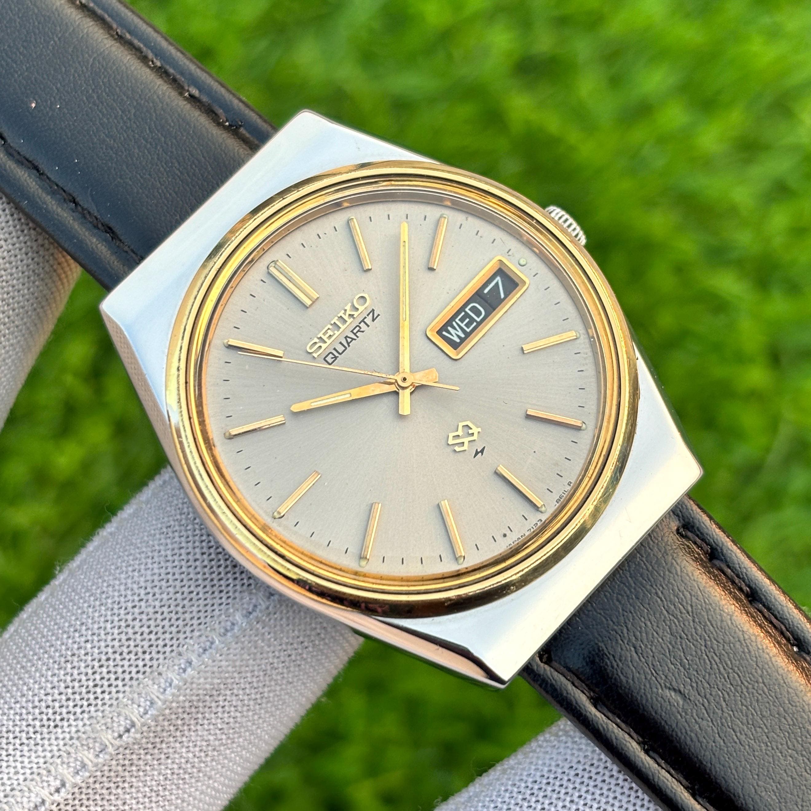 【風防新品交換済】SEIKO TYPE II 1977年製 縦リネン文字盤 稼働 Seiko quartz type 2 - Etsy 日本