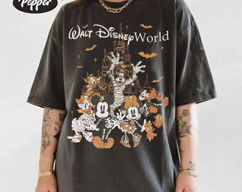 Camiseta vintage de Halloween de Disney, camiseta familiar a juego de Mickey y sus amigos, viaje de Halloween a Magic Kingdom, temporada espeluznante en el Castillo de Disneyworld.