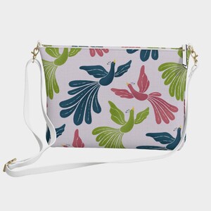 Bolso bandolera de piel vegana con motivos de pájaros de fuego de colores