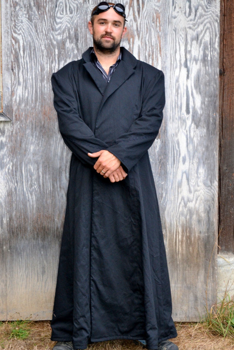 Gothic or Steampunk Gentlemens Overcoat, long, Black, size XL. Duster, Cassock, Ready to ship. image 2