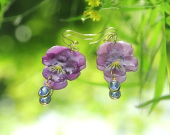 Real Pressed Pansy Earrings, Purple Flower Earrings, Romantic Vintage Jewelry, Botanical Resin Earrings, Gift for Her